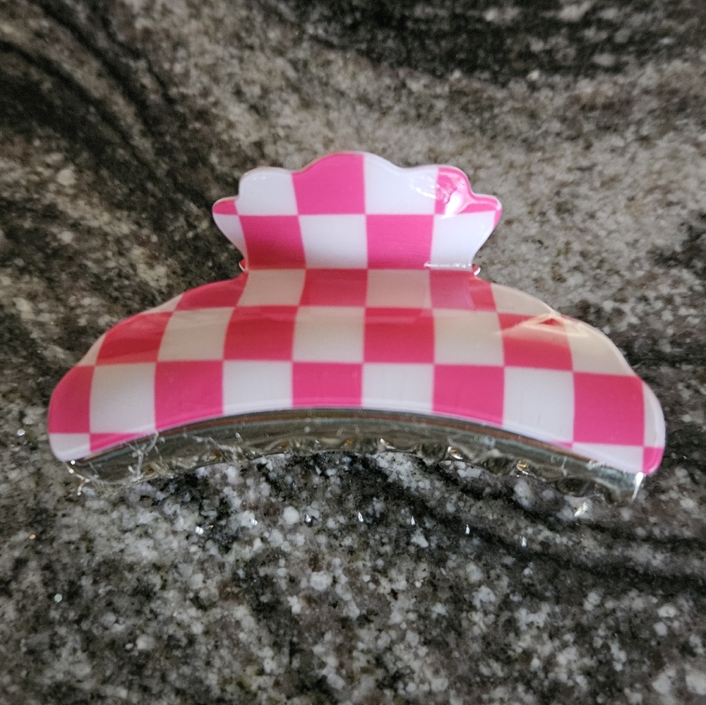 DIVAS LiMiTED Pink and White Checkered Hair Clip